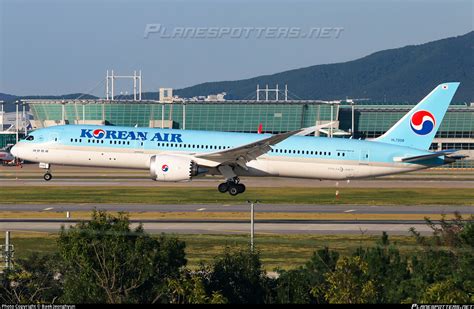 HL7208 Korean Air Boeing 787-9 Dreamliner Photo by Baek Jeonghyun | ID 1324999 | Planespotters.net