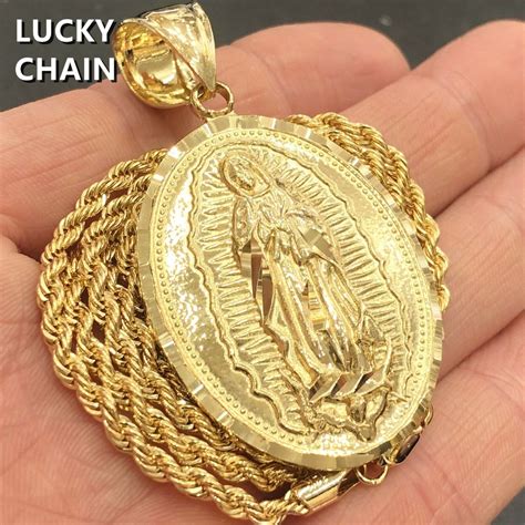 Virgin Mary Medallion Gold Atelier Yuwa Ciao Jp