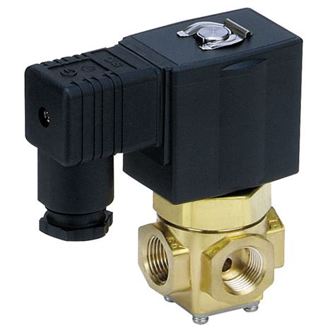 Solenoid Valve 3 Way Normall Closed or Open Common 1 4 NPT from Cole-Parmer