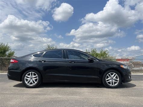 Pre Owned 2013 Ford Fusion Se 4d Sedan In Council Bluffs Zbc12653d Edwards Auto Group