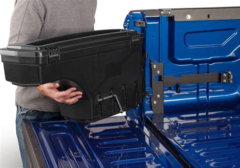 Undercover Swing Case Swinging Truck Bed Tool Box #SC400D | Truck Logic