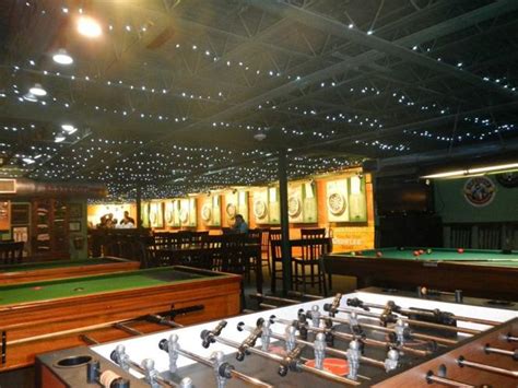 Ice House Pub Offers Good Food Drinks And Darts Go