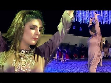 O Dila Yak Dum Faislay Nai Krenday Chahat Baloch New Latest Dance