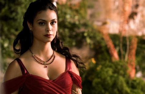 Morena Baccarin Desnuda En Firefly