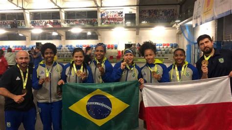 Brasileiras conquistam três ouros em Torneio Internacional de boxe na