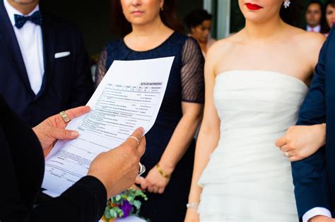 Testigos de boda civil cuál es el papel y cómo elegirlos bodas mx