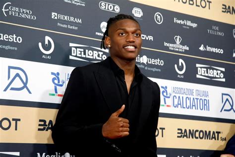 Milan Leao Svela Il Primo Colpaccio Della Stagione Foto