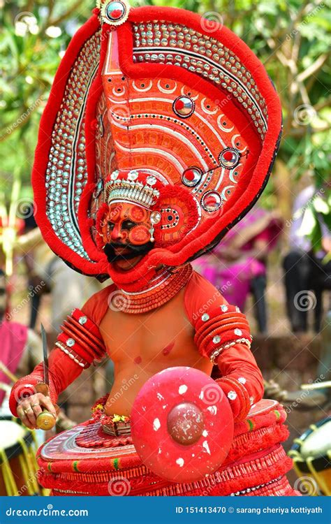 Theyyam Kannur Kerala Editorial Image Image Of Arts 151413470