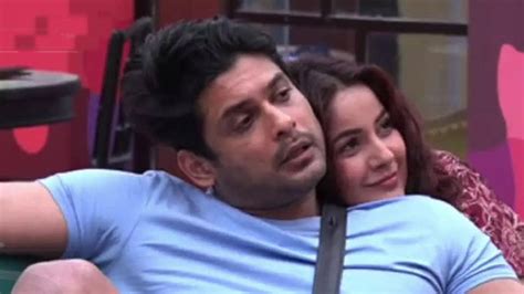 Bigg Boss 13 Netizens Go Gaga Over Siddharth Shukla And Shehnaz Gill S Love Story Tv Times