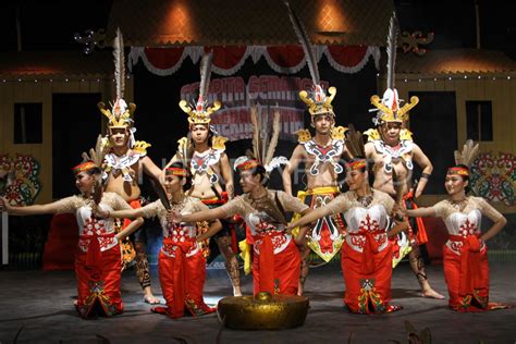 Gelar Seni Budaya Kalimantan Tengah Antara Foto