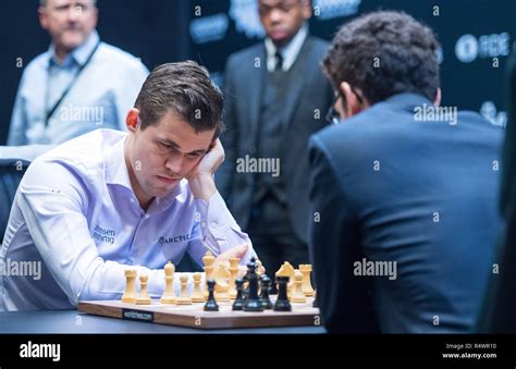 Fide World Chess Championship Hi Res Stock Photography And Images Alamy