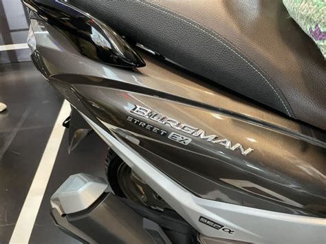 Akhirnya Suzuki Hadirkan Skutik Burgman Street Ex Harga Rp