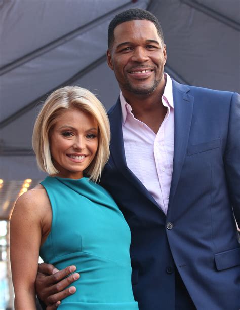 Michael Strahan Reflects On His Tense Relationship With Kelly Ripa ...