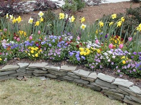 31 Elegant Flower Garden Rock Border Landscaping With Rocks