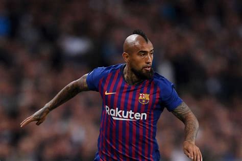 31 عدد تصویر زمینه آرتورو ویدال Arturo Vidal Barcelona