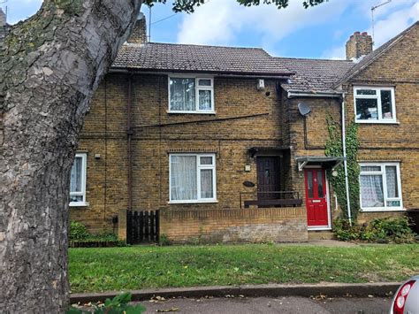 Darnley Road Strood 2 Bed Terraced House For Sale £220 000