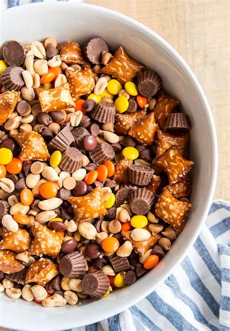 Chocolate Peanut Butter Trail Mix Recipe