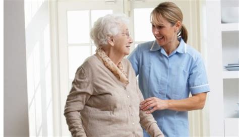 Caregiver Service In Kendall Qualicare Home Health