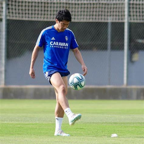 香川真司さんのインスタグラム写真 香川真司instagram「de Vuelta⤴️ Echábamos De Menos ⚽️」5月