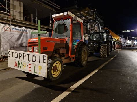 Traktor Demo in Schweich Bauern protestieren gegen Ampel Pläne