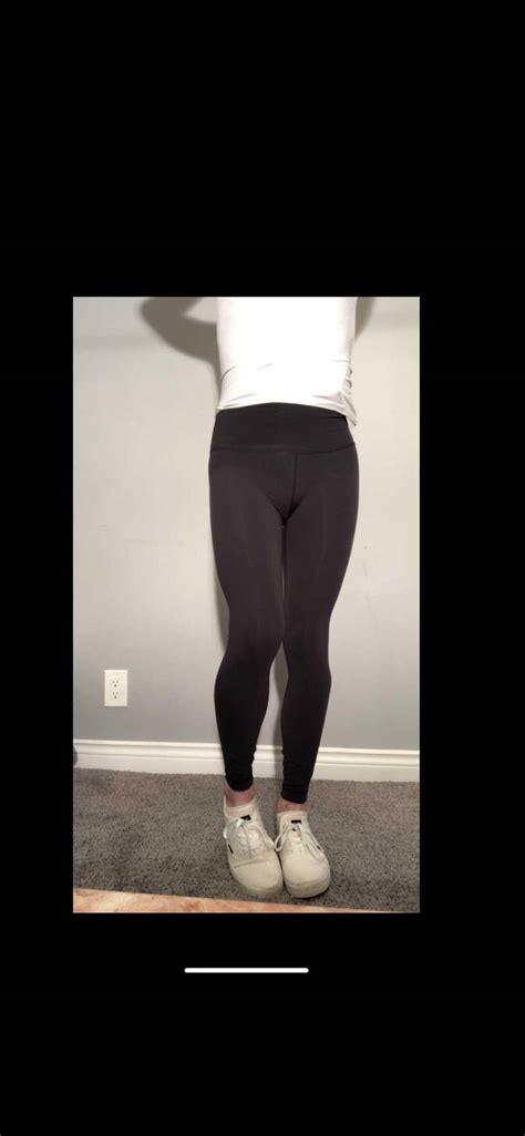 Right Pussy In Yoga Pants Hit Me Up Scrolller