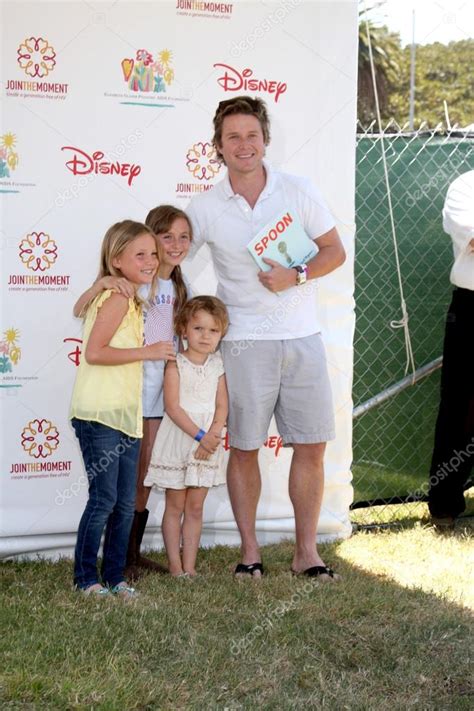 Billy Bush & his children – Stock Editorial Photo © Jean_Nelson #13063499