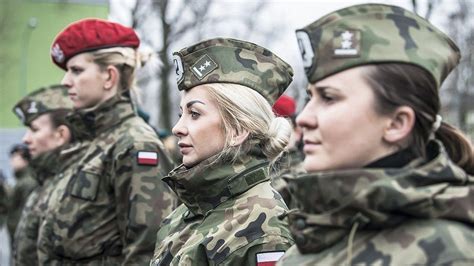 Kobiet W Polskiej Armii Coraz Wi Cej Teraz R Wnie Obowi Zkowo Defence