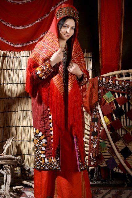 Turkmen Fashion | Traditional outfits, Fashion, Persian women