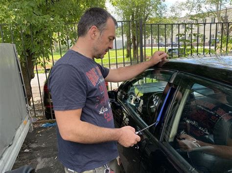 Услуга открыть автомобиль с выездом Москва