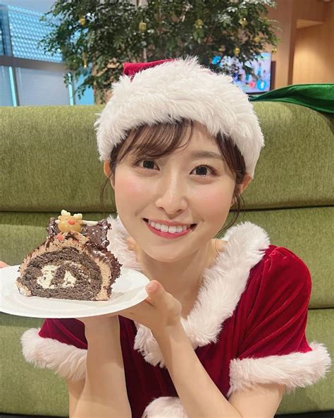 佐藤佳奈さんのインスタグラム写真 佐藤佳奈instagram 「だてんきアイテムで紹介されていたブッシュドノエル、オンエア後にお裾分けし