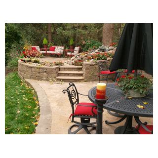 Concrete Block Raised Patio With Allan Block Retaining Walls