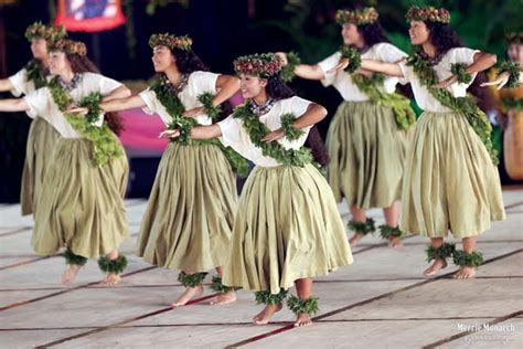 Merrie Monarch Hula Kane