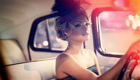 How to Be a Lady: 23 Classy Women Traits that Awe Everyone Else ...