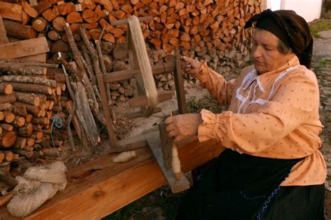 Nodar V Rzea De Calde Ensarilhar As Meadas E Dobar Os