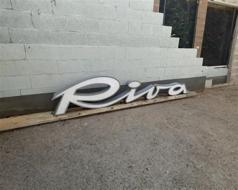 Place Bid Dt Riva Dealership Illuminated Sign Pcarmarket