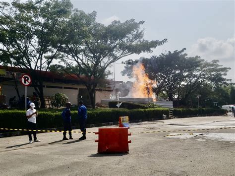 Astra Tol Cipali Fokus Upaya Batasi Api Di Rest Area Km B Bisnistoday