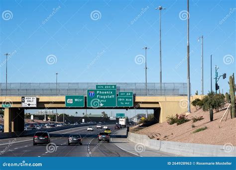 Signs on the Pima Freeway, Loop 101 West Editorial Stock Photo - Image of highway, green: 264928963