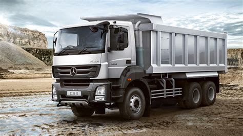 Trucks You Can Trust Mercedes Truck Mercedes Benz Trucks Trucks