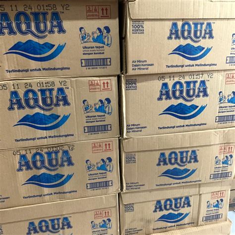 Jual Aqua Botol Kecil 330ml 1 Dus Isi 24 Botol Air Minum Air