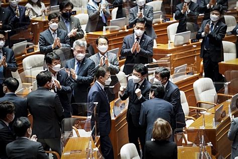 전문 문재인 대통령 2022년도 예산안 시정연설