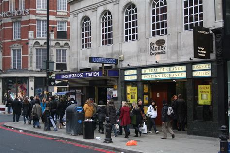 Knightsbridge Underground Station Bowroaduk Flickr