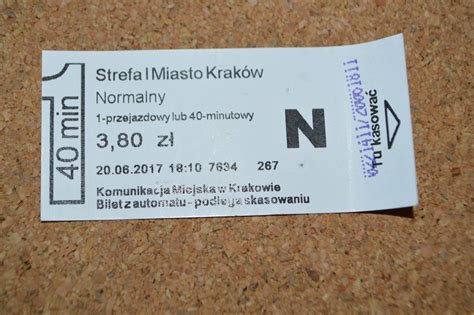 Ukrainian language coming to public transport ticket machines | The Krakow Post