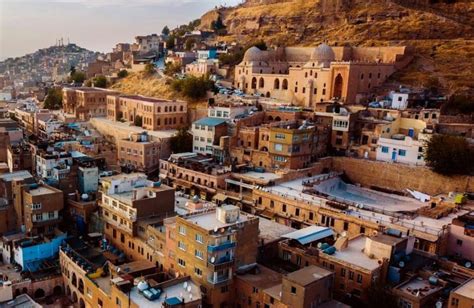 Mardin De Gezilecek Tarihi Yerler Ve Konaklama NerelerGezilir