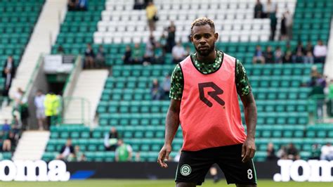 Leandro Bacuna Keert Na Tien Jaar Terug Bij Jeugdliefde Fc Groningen