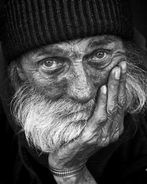 Portraits Of The Homeless By Formerly Homeless Photographer Interview