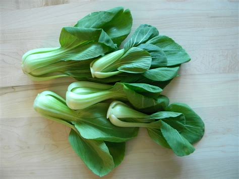 Recipe: Bok Choy in Garlic Sauce - Community Farmers Markets