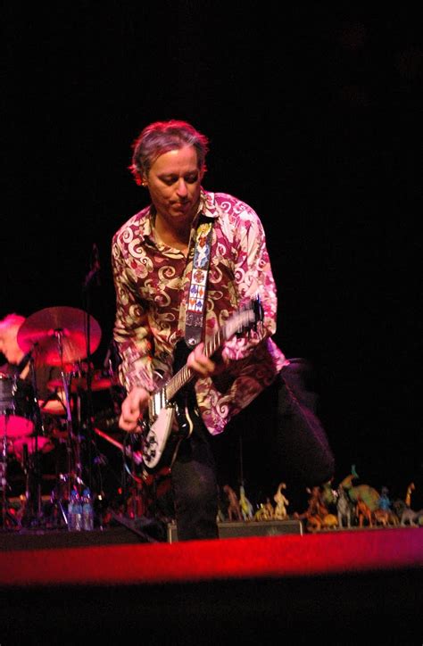 BYLINE ITALIA: REX WEINER: R.E.M’S PETER BUCK LAUNCHES MUSIC FEST IN ...