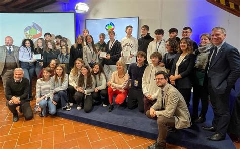 Quotidiano In Classe Ecco I Progetti Vincitori Premiate Le Scuole