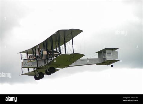 Vickers Vimy British Heavy Bomber Aircraft Plane Biplane Of First