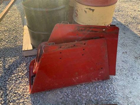Ih Flat Top Tractor Fenders Schmid Auction